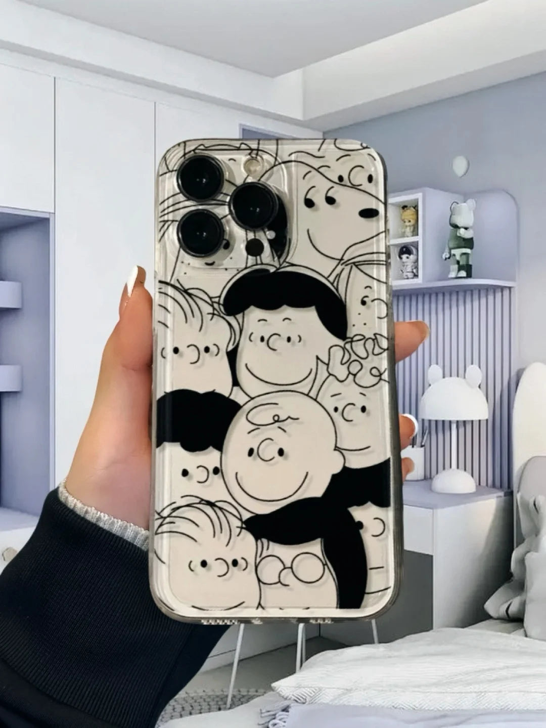 Peanuts Snoopy Themed Shockproof Phone Case