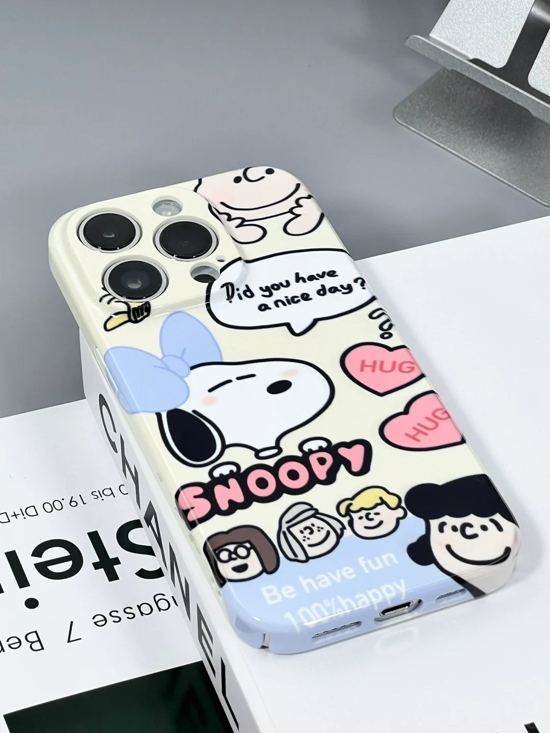 Peanuts Snoopy Themed Shockproof Phone Case