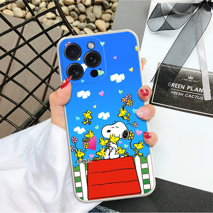 Peanuts Snoopy Themed Shockproof Phone Case