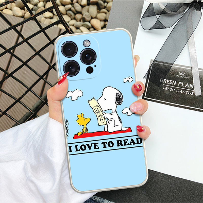 Peanuts Snoopy Themed Shockproof Phone Case