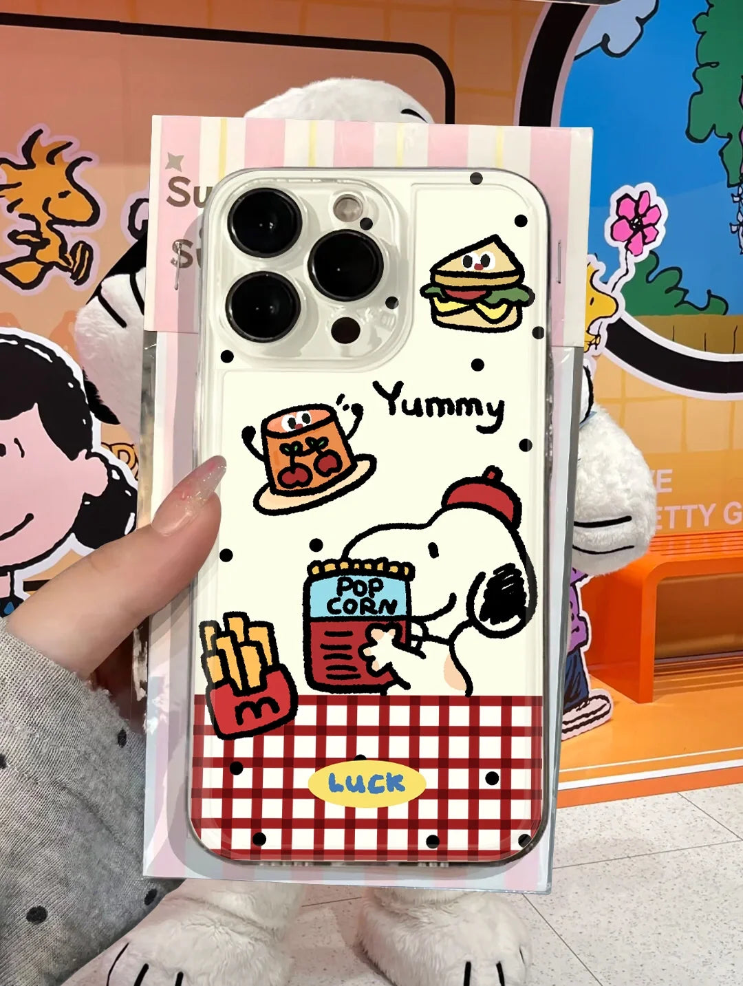 Peanuts Snoopy Themed Shockproof Phone Case